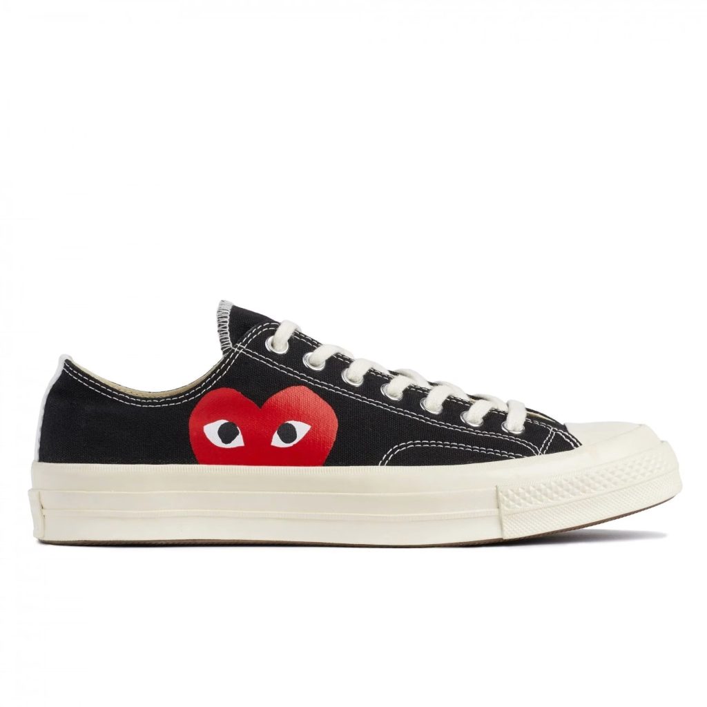 CDG CONVERSE BIG HEART LOW TOP (BLACK)