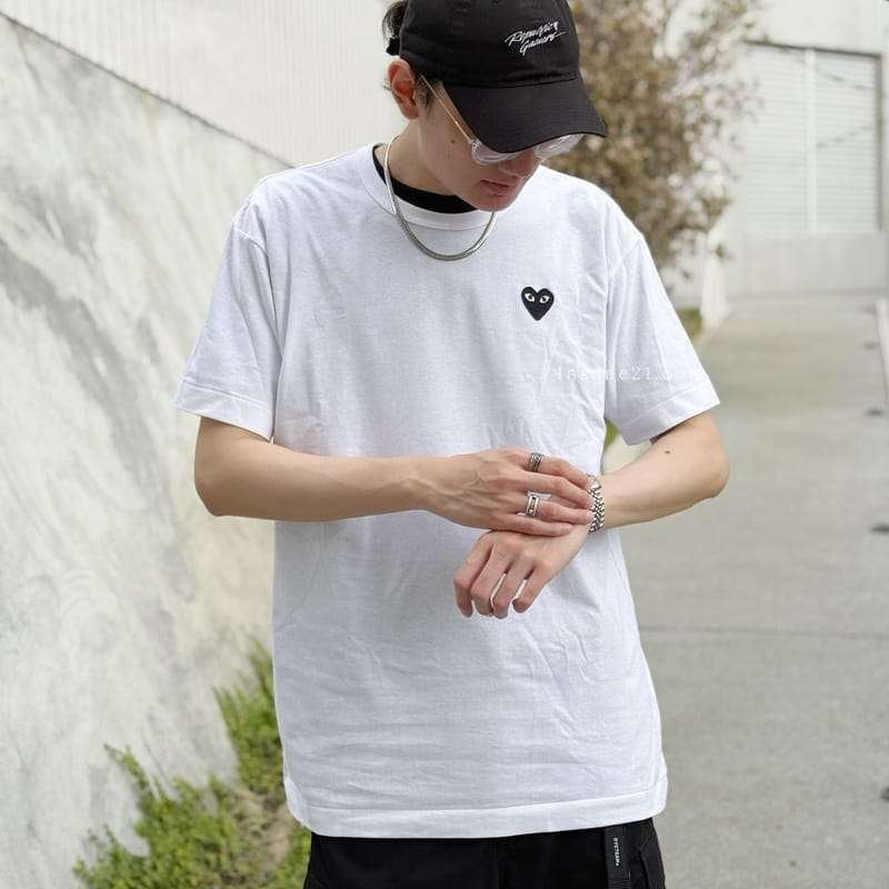 White Tee Model